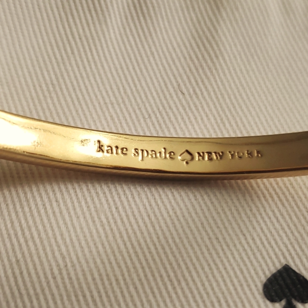 NWOT kate spade Gold Bangle Bracelet - Picture 4 of 5